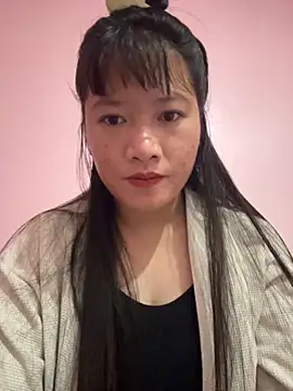 TrangNemo online show from November 2025 12:21:01 AM