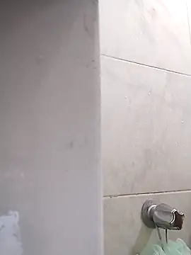 Lollysmile26 online show from October 2025 01:06:02 AM