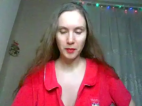 Lynirina online show from April 2026 10:37:01 PM