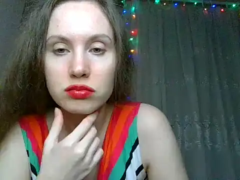 Snapshot of Lynirina chatting on May 2026 11:11:01 PM Lynirina online show from May 2026 11:11:01 PM