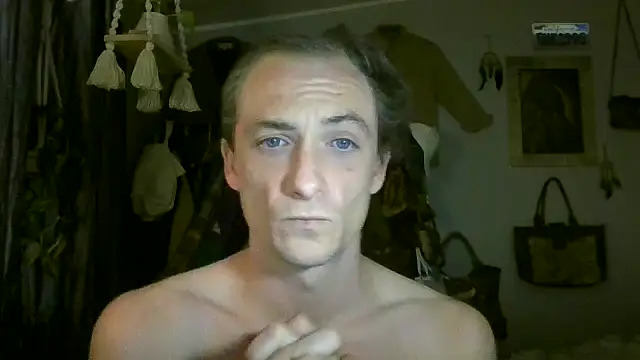 Dubbsssss online show from April 2026 07:11:01 AM