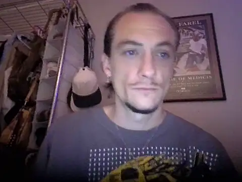 Snapshot of Dubbsssss chatting on July 2026 08:00:02 AM Dubbsssss online show from July 2026 08:00:02 AM