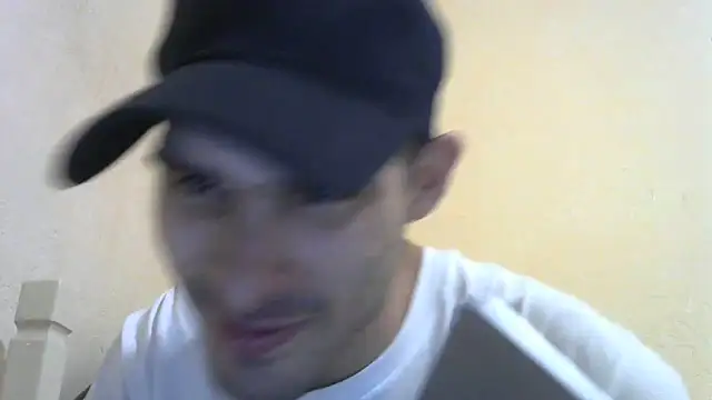 MakabulaAndrey online show from April 2026 07:58:01 PM