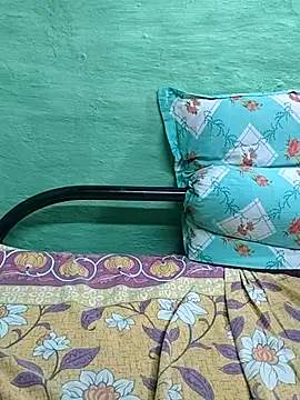 Queen washna1 online show from October 2025 08:32:01 PM