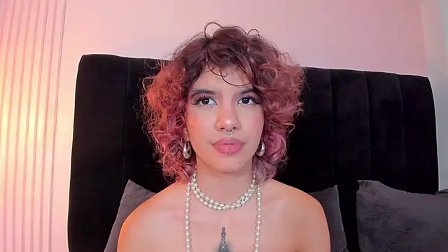 Snapshot of eva_caos chatting on May 2026 05:56:01 AM eva caos online show from May 2026 05:56:01 AM
