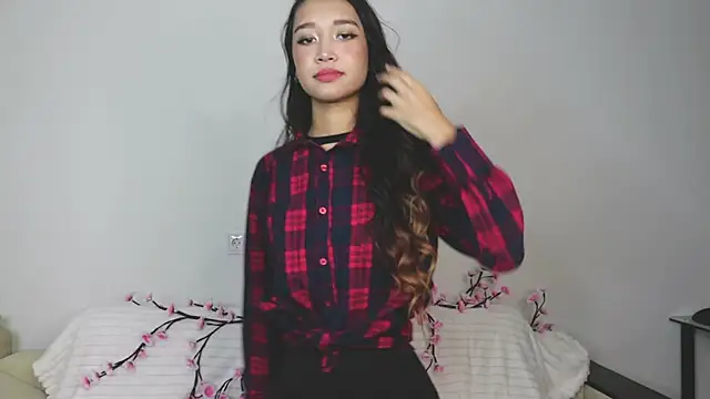 SelinaLukas online show from October 2025 04:08:02 PM