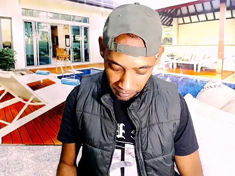 Snapshot of IndianMagicMike chatting on November 2025 04:55:01 PM IndianMagicMike online show from November 2025 04:55:01 PM