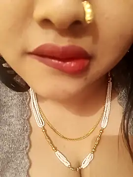 Beauty Queen Soniya online show from January 2026 12:43:02 PM