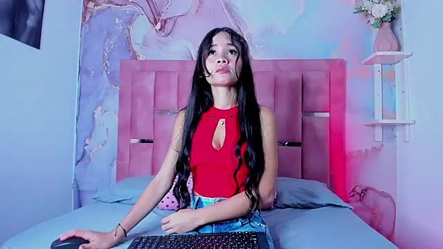 Isis Blaze online show from January 2026 03:10:02 AM