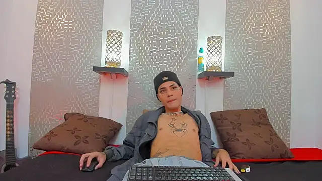 Snapshot of JacobBlackwell_ chatting on October 2025 08:11:02 PM JacobBlackwell online show from October 2025 08:11:02 PM