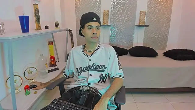 Snapshot of JacobBlackwell_ chatting on November 2025 12:20:02 AM JacobBlackwell online show from November 2025 12:20:02 AM