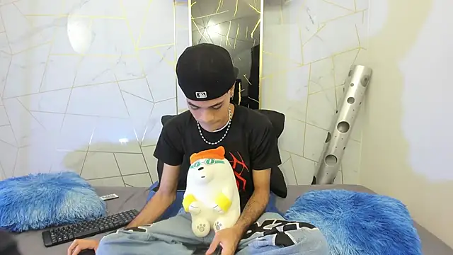 JacobBlackwell  online show from December 2025 07:21:01 PM