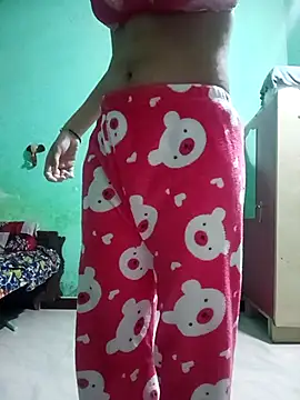 Hornyme18 online show from December 2025 04:14:02 PM