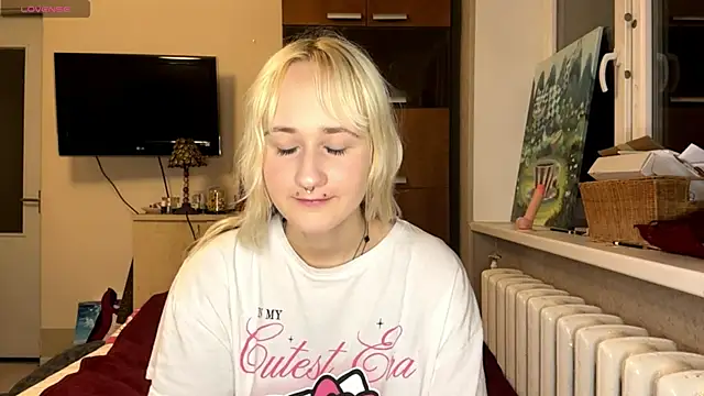 Ulemonala Cute online show from November 2025 07:03:01 PM