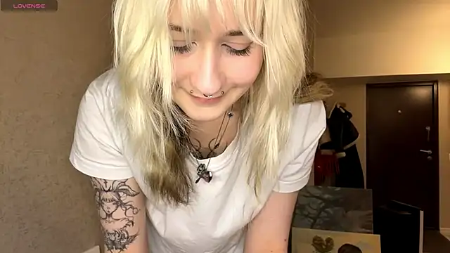 Ulemonala Cute online show from December 2025 06:46:02 PM