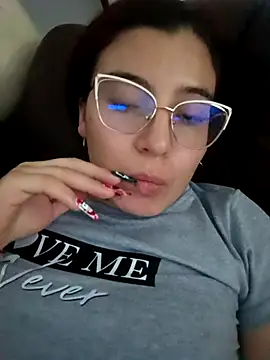 Snapshot of allison_mc chatting on November 2025 08:19:01 PM allison mc online show from November 2025 08:19:01 PM