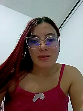 Snapshot of allison_mc chatting on November 2025 05:29:02 AM allison mc online show from November 2025 05:29:02 AM