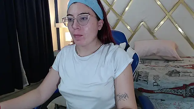 Snapshot of allison_mc chatting on July 2026 04:04:02 AM allison mc online show from July 2026 04:04:02 AM