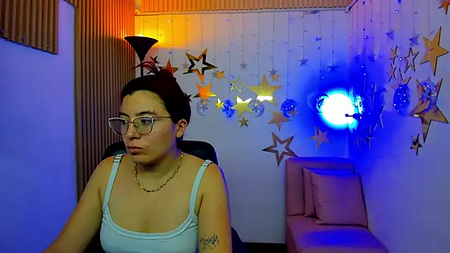 Snapshot of allison_mc chatting on July 2026 03:37:01 AM allison mc online show from July 2026 03:37:01 AM