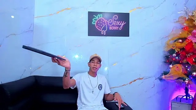 Little nicoll online show from December 2025 10:26:01 PM