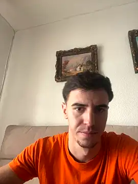 suarezz  online show from October 2025 02:38:01 PM