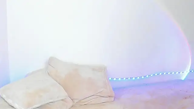 Lilith salvatoree online show from April 2026 02:09:02 AM