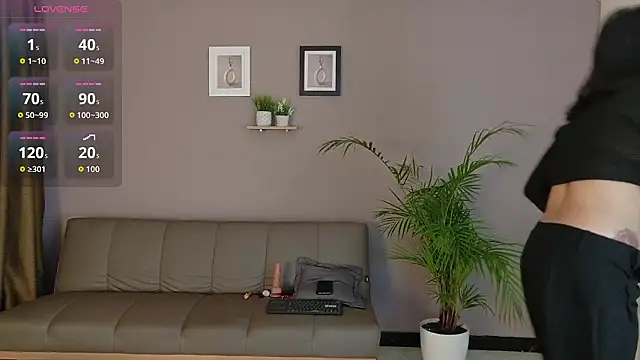 ZahraMilf online show from January 2026 08:14:01 PM