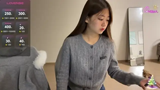 Alyssa-8 online show from April 2026 07:36:02 AM