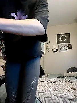 Cassaroll333 online show from November 2025 02:22:02 AM