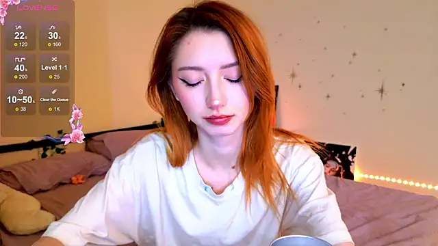 FoxyChpoxi online show from March 2026 09:06:01 PM