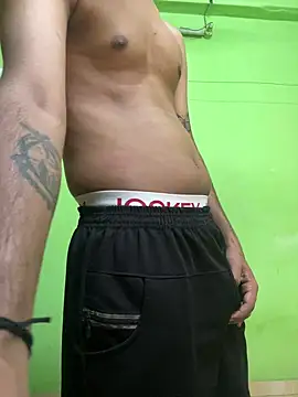 foxythebold online show from October 2025 06:35:02 AM