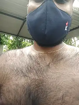 Snapshot of SL_BEAR chatting on May 2026 10:20:02 AM SL BEAR online show from May 2026 10:20:02 AM