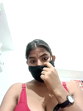 Hot radhaji online show from November 2025 05:59:01 PM