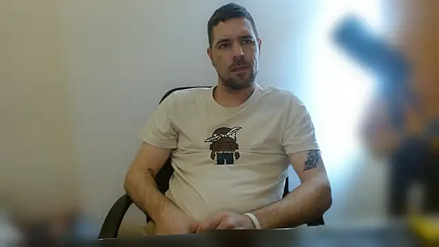 chibrax918 online show from March 2026 01:16:02 PM