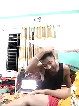 Snapshot of your_vedika1 chatting on November 2025 05:37:01 PM your vedika1 online show from November 2025 05:37:01 PM