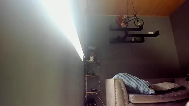 Oasis Fairy online show from October 2025 08:10:01 PM