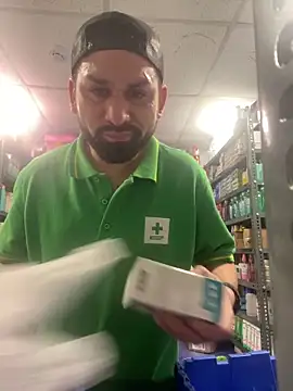 Nasho172737 online show from April 2026 07:37:01 PM