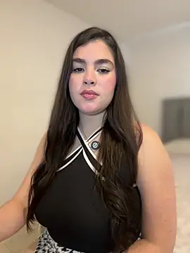 Snapshot of Isabella_LaRue chatting on March 2026 03:27:01 PM Isabella LaRue online show from March 2026 03:27:01 PM