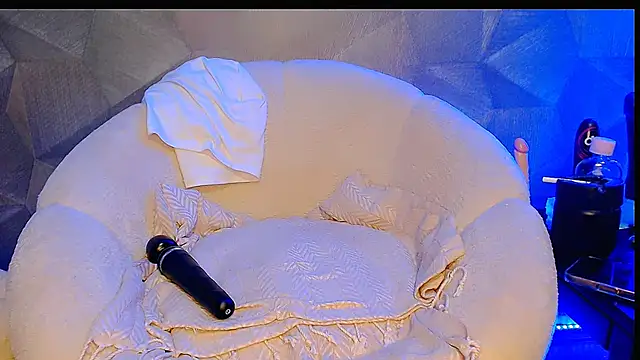 Horny beautyyy online show from November 2025 03:07:02 PM