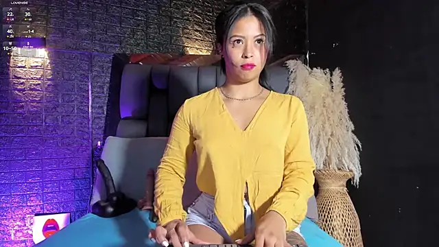 Assia Roos online show from May 2026 10:22:01 AM
