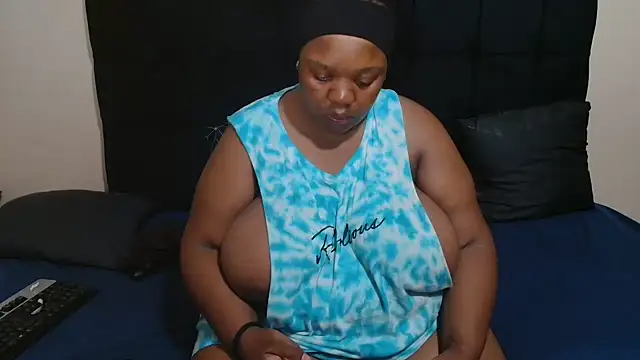 CaramelBootty online show from January 2026 12:25:01 AM