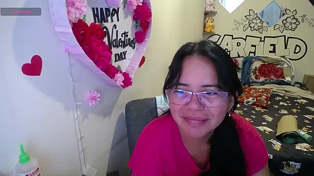Miss  kendra  online show from June 2026 11:33:01 AM