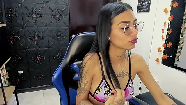 KarlaSlutSkinny   online show from June 2026 09:19:02 PM
