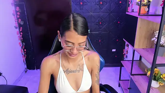 KarlaSlutSkinny   online show from July 2026 06:00:02 PM