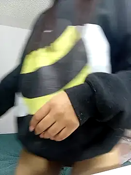 MeganHillss online show from October 2025 04:21:02 AM