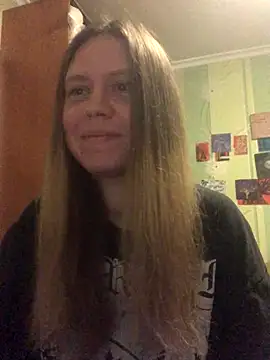 LunaVirelle online show from November 2025 04:53:01 PM