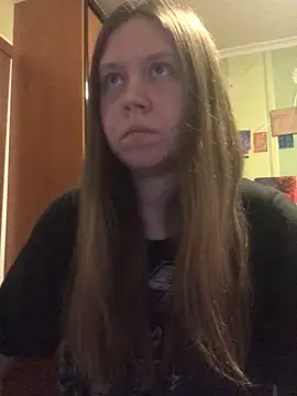 LunaVirelle online show from April 2026 05:10:02 PM