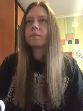LunaVirelle online show from April 2026 04:38:02 PM