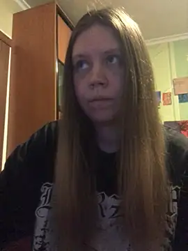 LunaVirelle online show from April 2026 05:51:02 PM