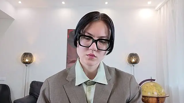 Marie Fitch online show from May 2026 03:33:01 AM